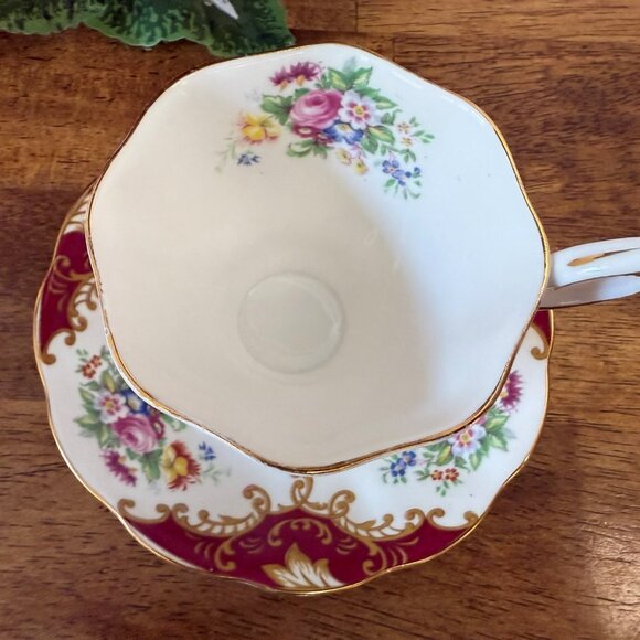 Royal Albert Canterbury Malvern Cup Saucer Pink Cabbage Rose Burgundy‎ Floral - Picture 4 of 7